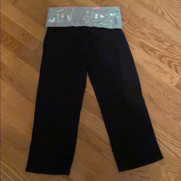 VS Love Pink Black Crop Yoga Pants XS - Picture 4 of 5